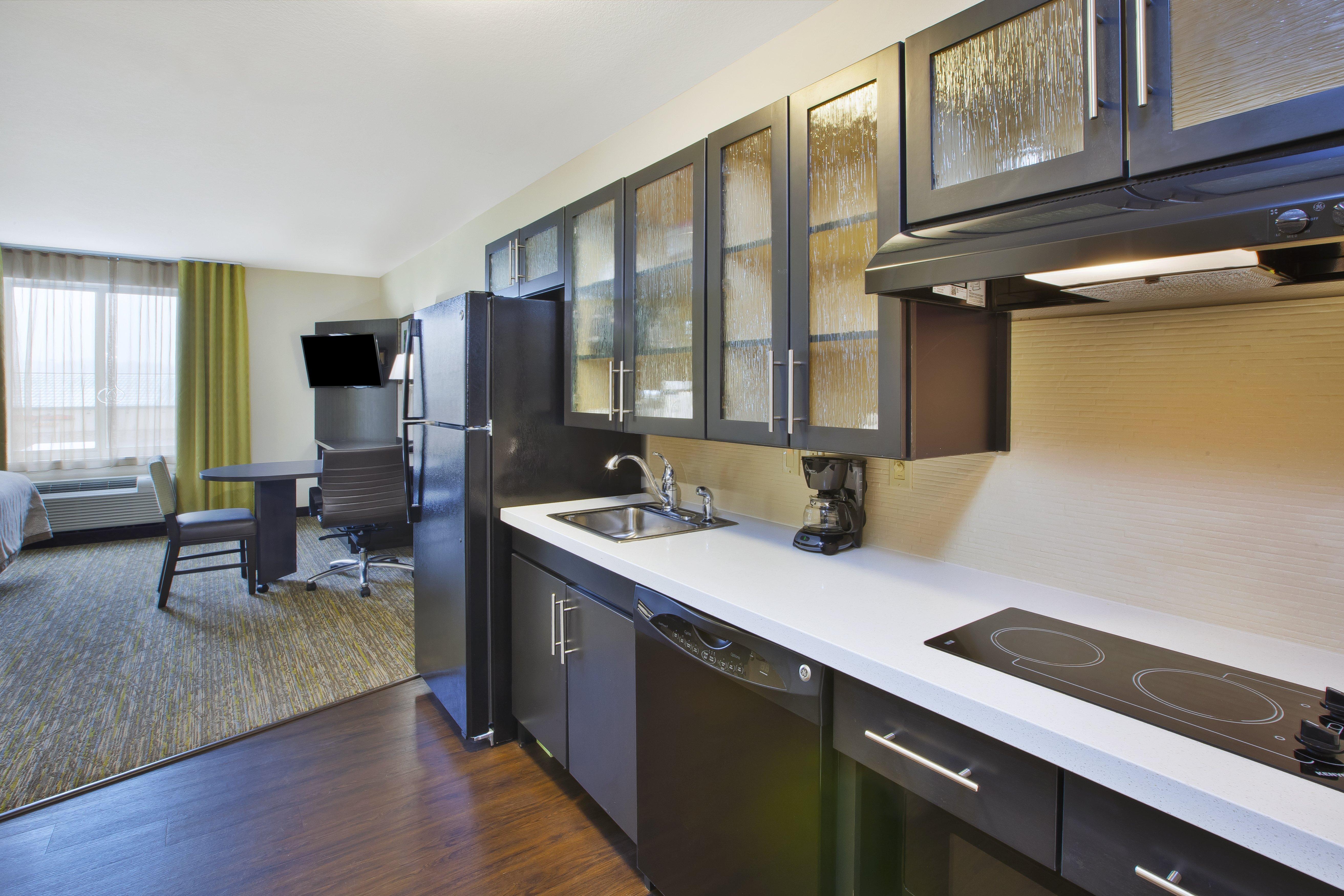 Candlewood Suites Morgantown-Univ West Virginia By Ihg Westover Bagian luar foto