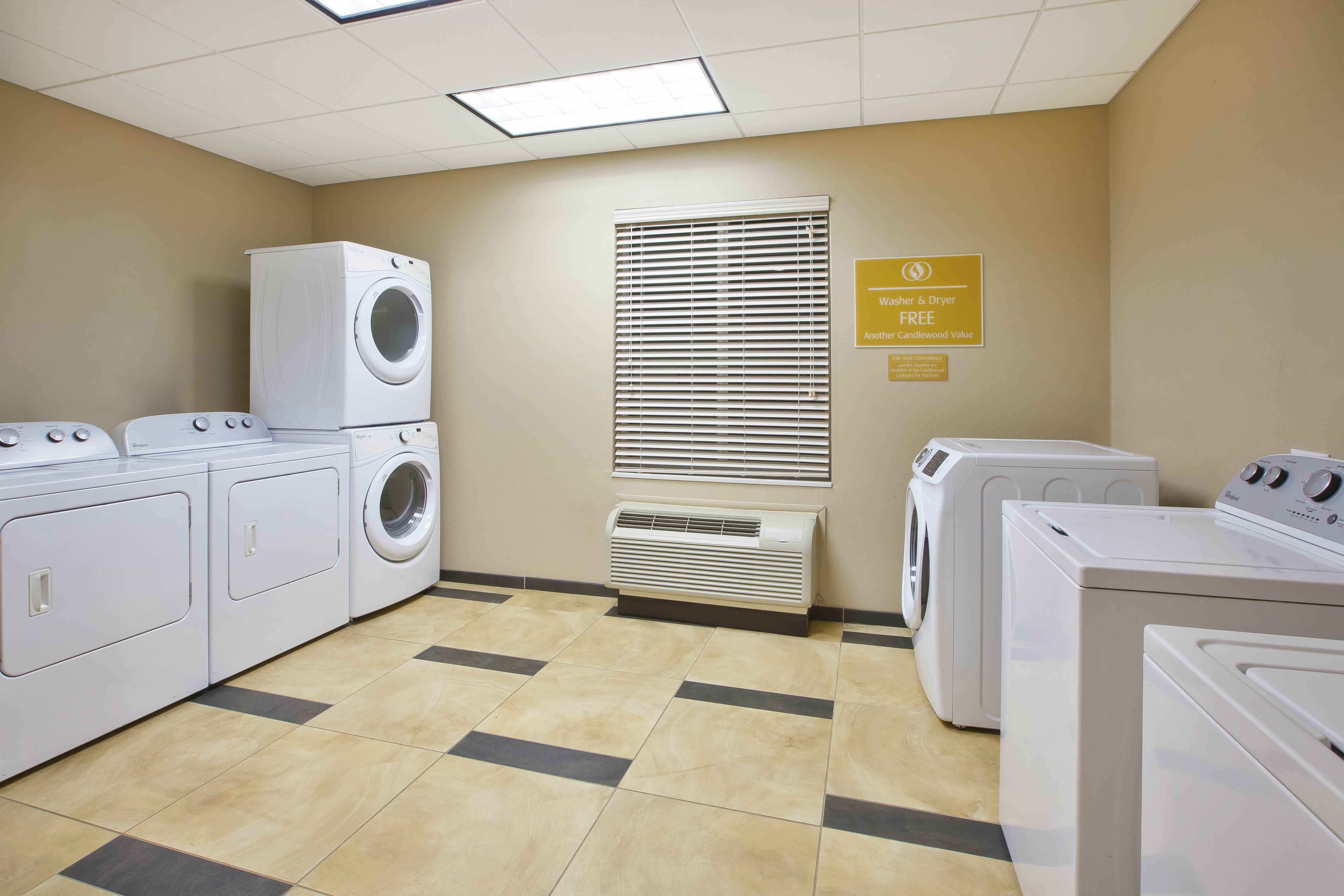 Candlewood Suites Morgantown-Univ West Virginia By Ihg Westover Bagian luar foto