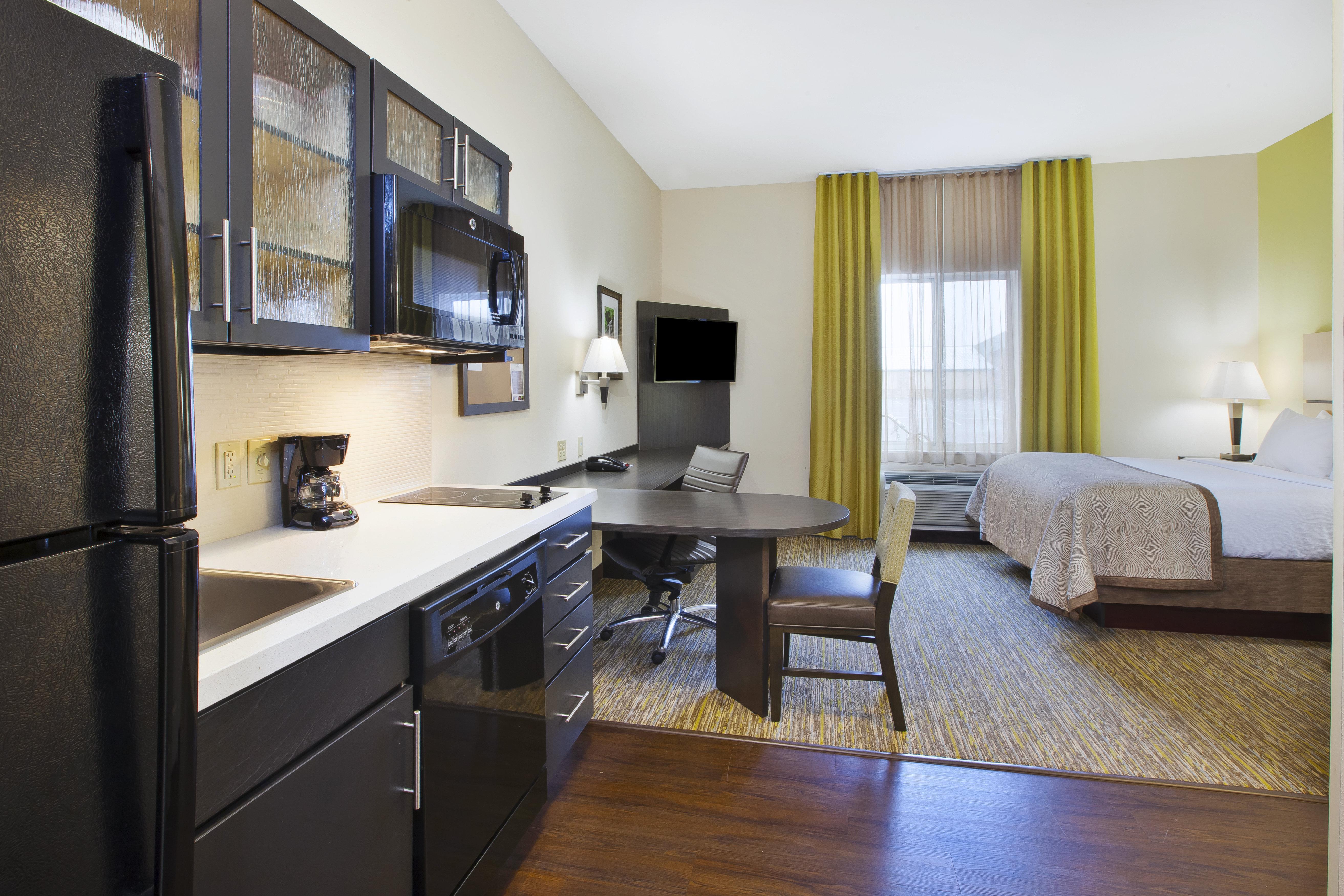 Candlewood Suites Morgantown-Univ West Virginia By Ihg Westover Bagian luar foto