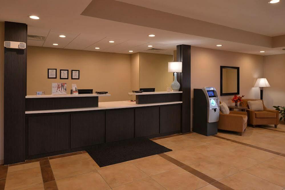 Candlewood Suites Morgantown-Univ West Virginia By Ihg Westover Bagian luar foto